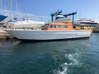 Σκάφη εργασίας προς πώληση