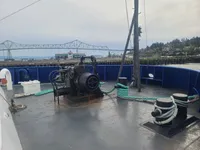 Ρυμουλκό πλοίο προς πώληση