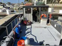 Τράτα προς πώληση