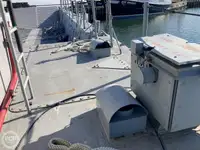 Πλοίο αποβατικής προέλευσης, δεξαμενόπλοιο προς πώληση