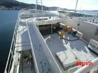 Τράτα προς πώληση