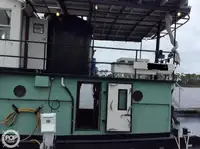 Ρυμουλκό πλοίο προς πώληση