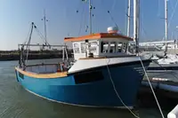 Εργατικά πλοία προς πώληση