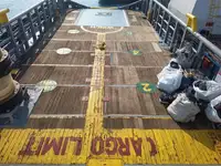 Ρυμουλκό πλοίο προς πώληση