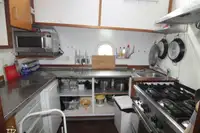 Αμφοβόλο προς πώληση