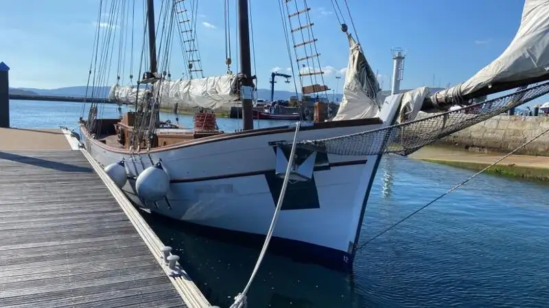 Πλοίο φέρι μποτ προς πώληση