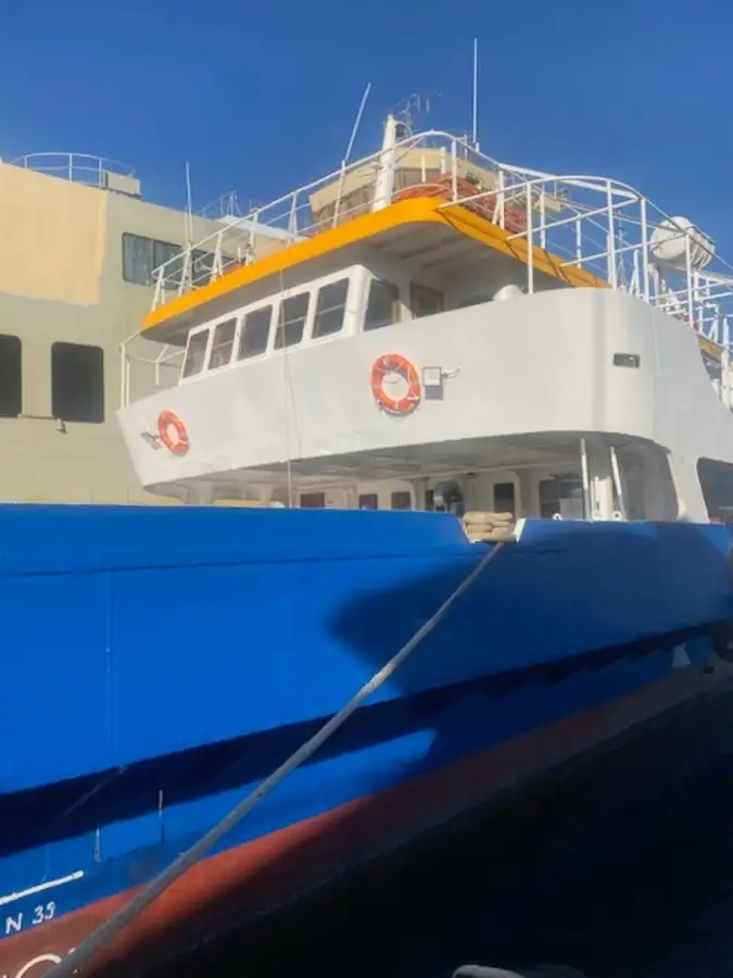 Πλοίο φέρι μποτ προς πώληση