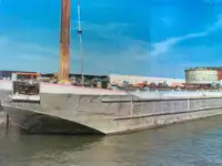 Ρυμουλκό πλοίο προς πώληση