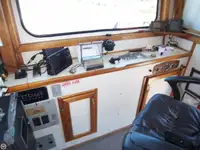 Ρυμουλκό πλοίο προς πώληση