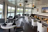 Επιβατικό πλοίο προς πώληση