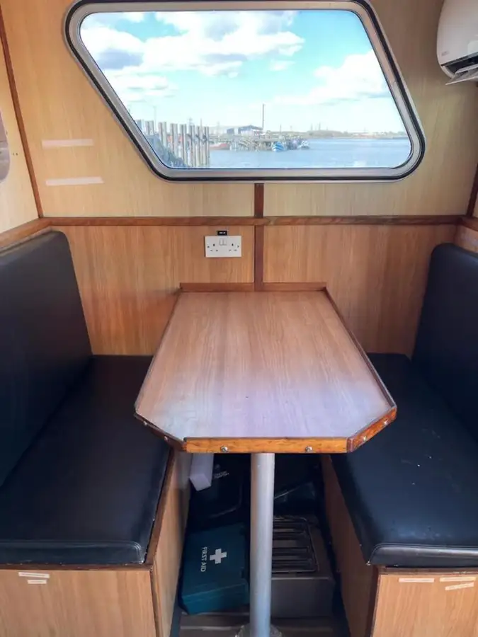 Πλοίο υποστήριξης αιολικού πάρκου προς πώληση