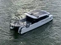Πλοίο μεταφοράς εμπορευματοκιβωτίων προς πώληση