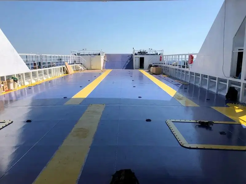 Πλοίο αποβατικής προέλευσης, δεξαμενόπλοιο προς πώληση
