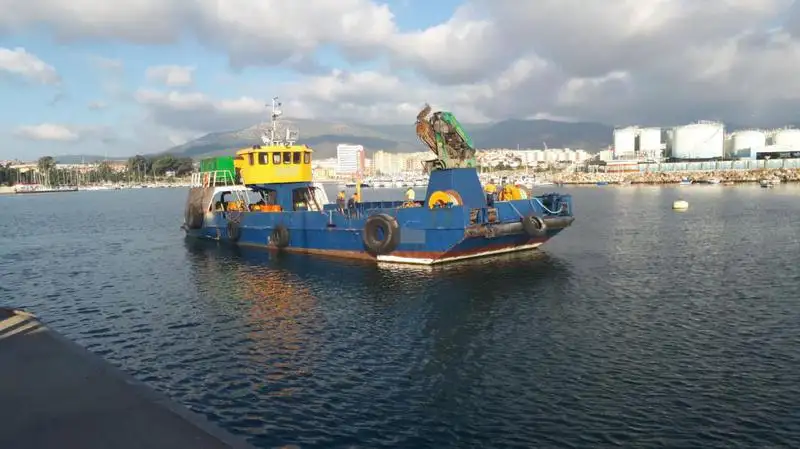 Εργατικά πλοία προς πώληση