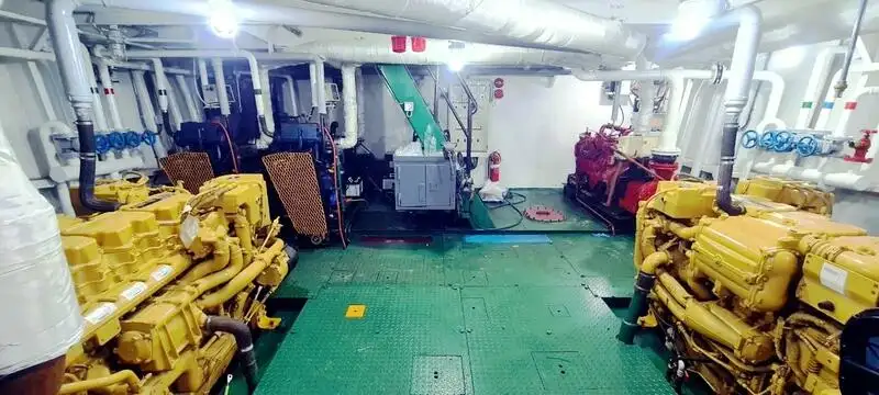 Ρυμουλκό πλοίο προς πώληση