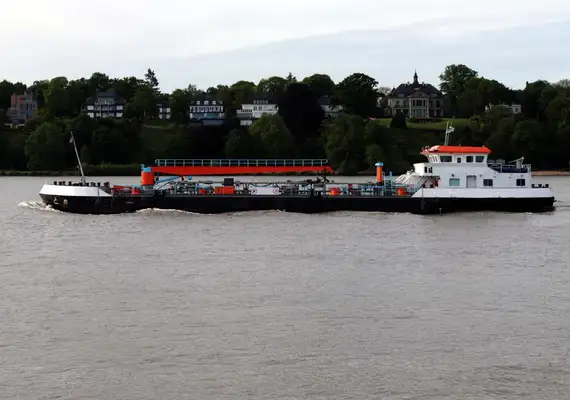 Oil/Chemical tanker for sale