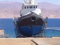 Ρυμουλκό πλοίο προς πώληση