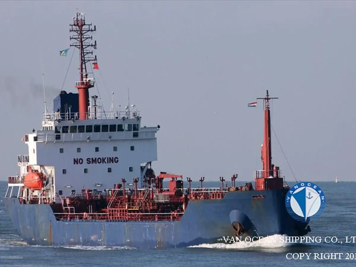 Δεξαμενόπλοιο πετρελαίου/χημικών προϊόντων προς πώληση
