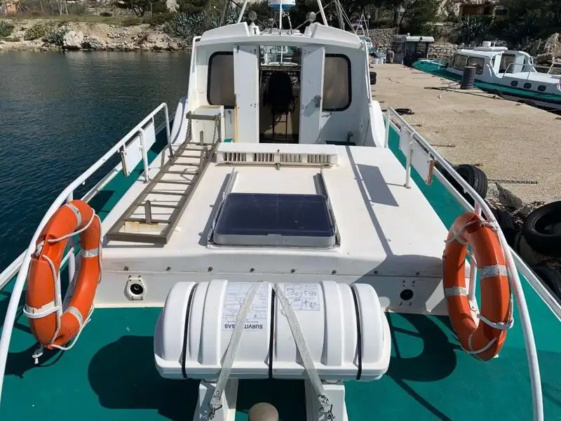 Πλοίο πιλότων προς πώληση
