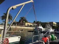 Τράτα προς πώληση