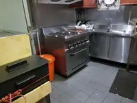 Ρυμουλκό πλοίο προς πώληση