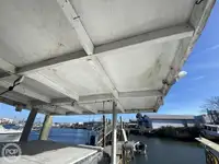 Τράτα προς πώληση