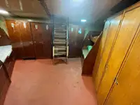 Ρυμουλκό πλοίο προς πώληση
