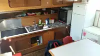 Πλοίο μεταφοράς προσωπικού προς πώληση