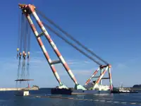 Πλοίο με γερανό προς πώληση