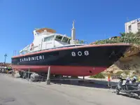 Πλοίο περιπολίας προς πώληση