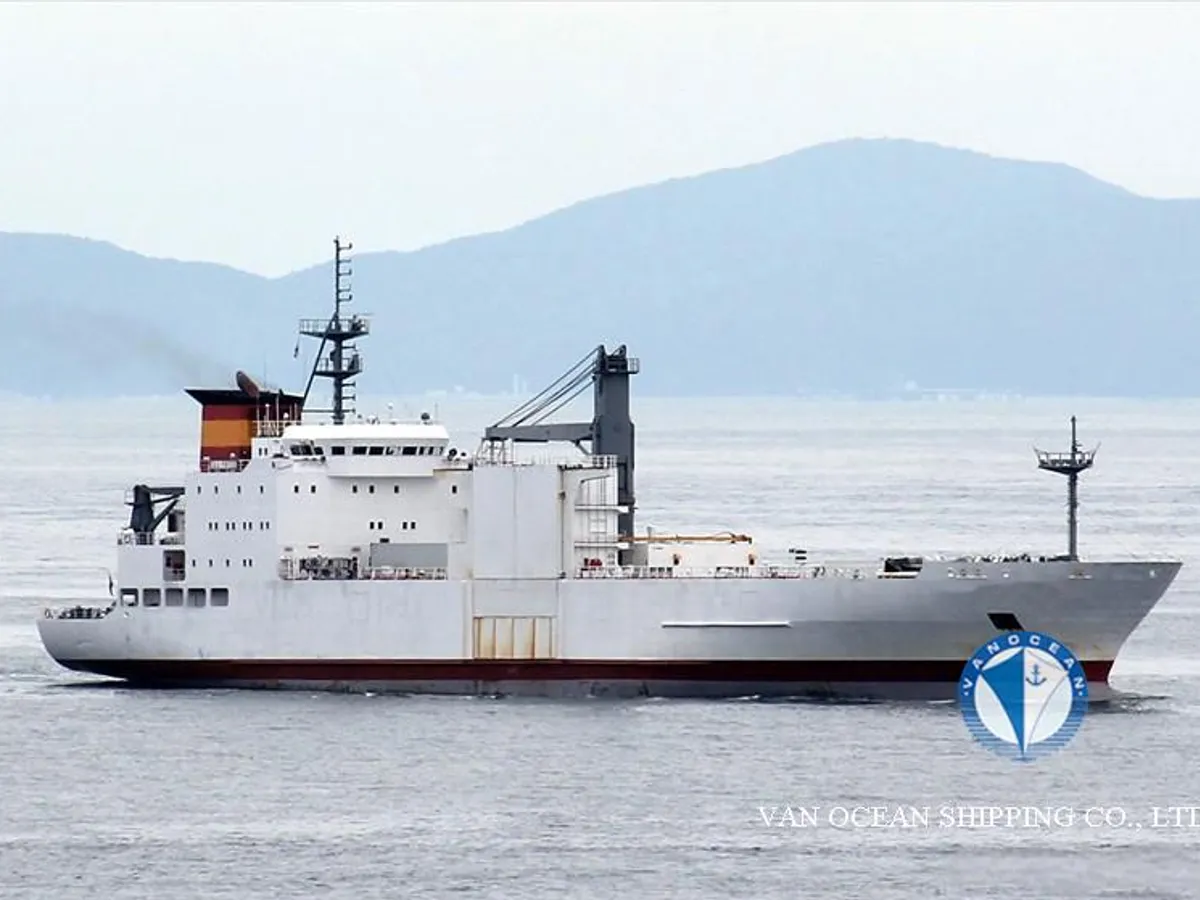 Ψυκτικό πλοίο προς πώληση