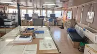 Πλοίο υποστήριξης προς πώληση