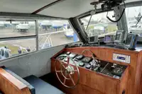 Σκάφη εργασίας προς πώληση