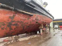 Ρυμουλκό πλοίο προς πώληση