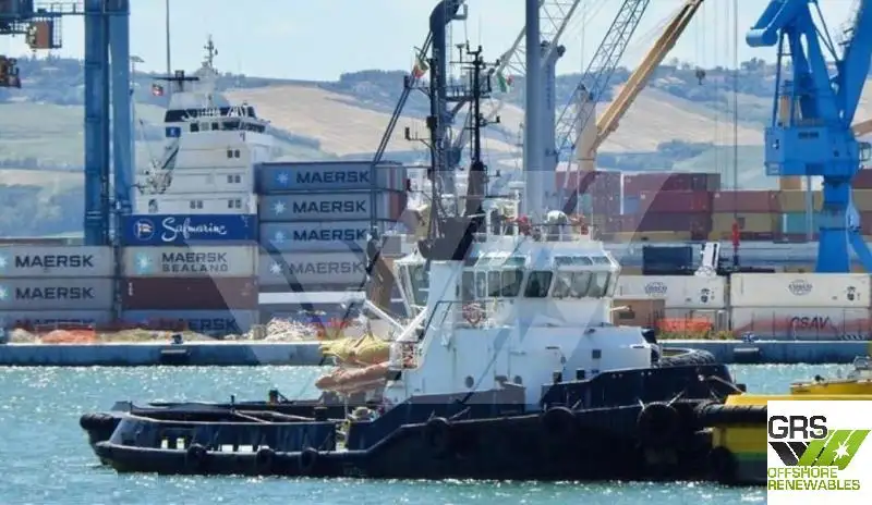 Ρυμουλκό πλοίο προς πώληση