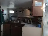 Πλοίο μεταφοράς προσωπικού προς πώληση