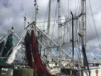 Τράτα προς πώληση