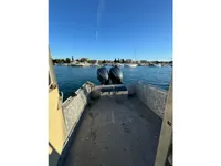 Εργατικά πλοία προς πώληση