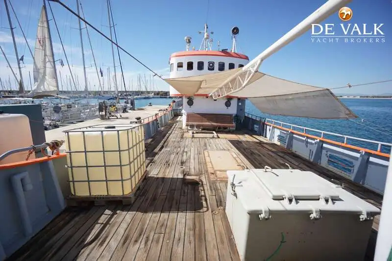 Ερευνητικό πλοίο προς πώληση