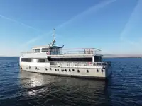 Ρυμουλκό πλοίο προς πώληση