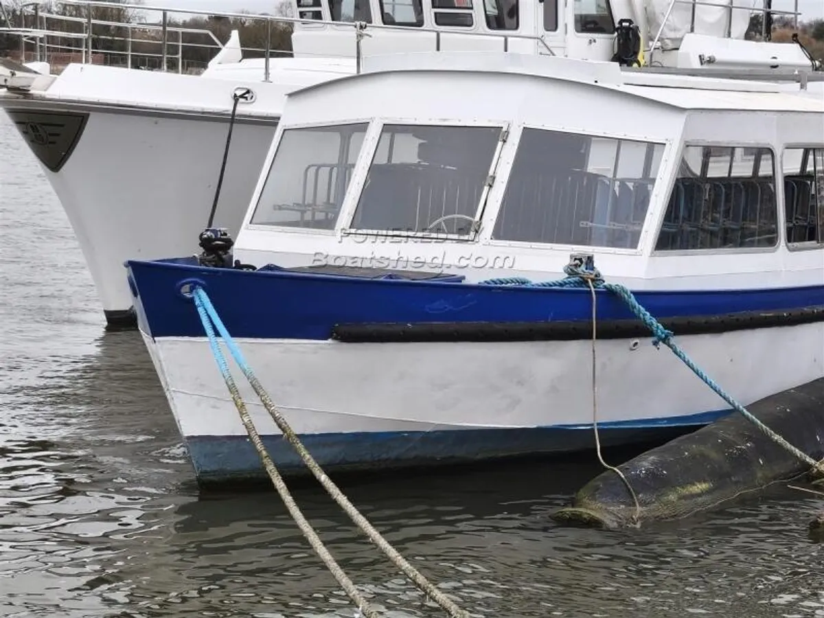 Επιβατικό πλοίο προς πώληση