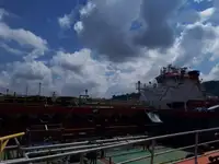 Δεξαμενόπλοιο πετρελαίου/χημικών προϊόντων προς πώληση