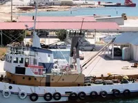 Ρυμουλκό πλοίο προς πώληση