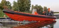 Άκαμπτη φουσκωτή βάρκα προς πώληση