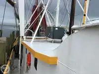 Τράτα προς πώληση