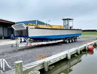 Landing Craft, Tank προς πώληση