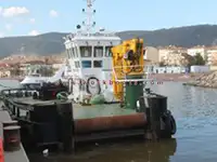 Ρυμουλκό πλοίο προς πώληση
