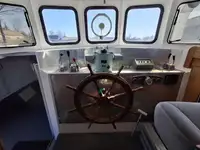 Ρυμουλκό πλοίο προς πώληση