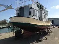 Ρυμουλκό πλοίο προς πώληση