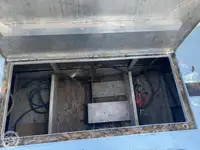 Τράτα προς πώληση